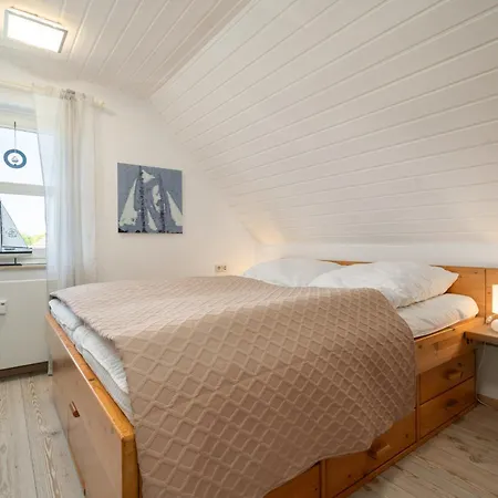 Ostseeoase 公寓 舍恩贝里耶海滩